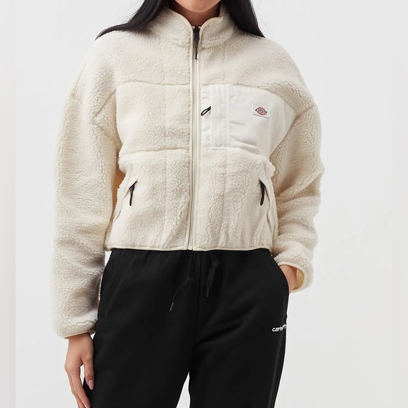 DICKIES women’s RED CHUTE SHERPA JACKET in white. cropped full zip size large - Picture 1 of 6